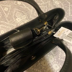 Michael Kors satchel purse